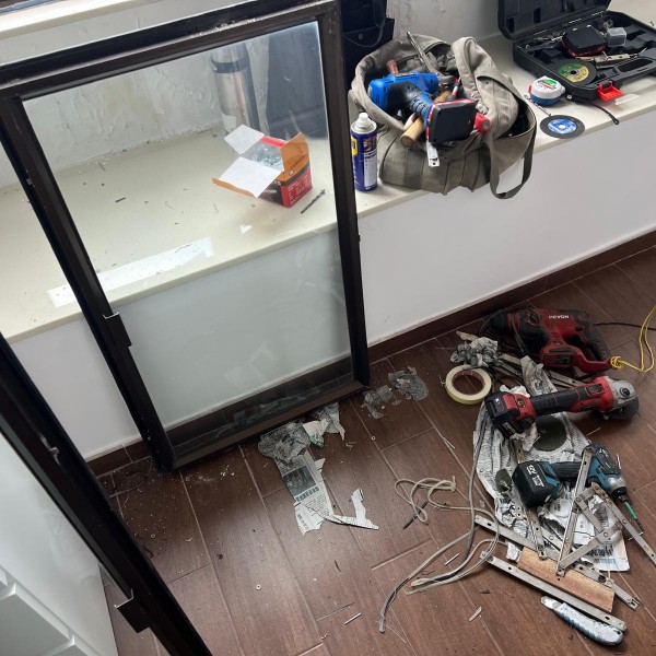 鋁窗維修